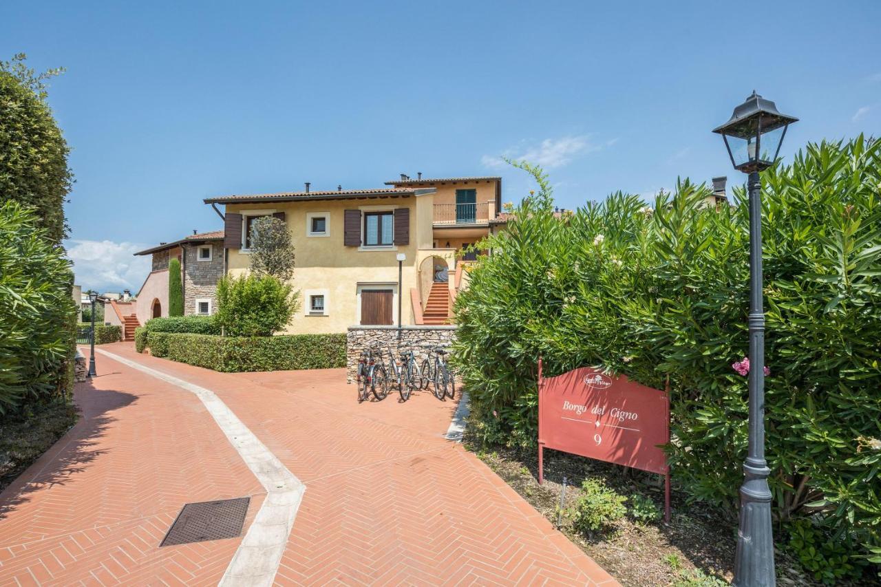 Maloma Peschiera del Garda Exterior foto